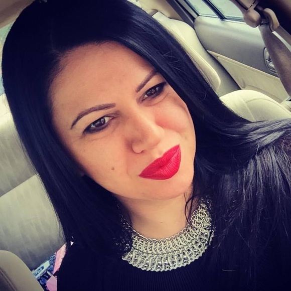 Statement Necklace - Picture 3 of 3